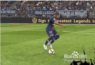 实况足球2020怎么过人