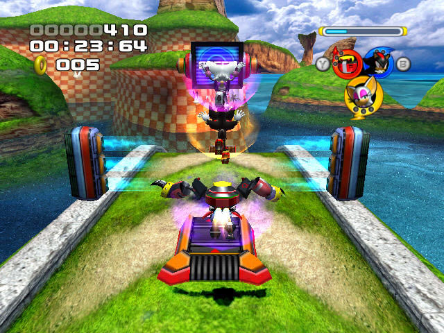 ����С�ӣ�Ӣ���Α�վ